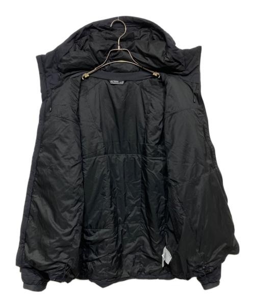 ARC'TERYX（アークテリクス）ARC'TERYX (アークテリクス) ATOM AR HOODY 24105-129829 ブラック サイズ:Lの古着・服飾アイテム