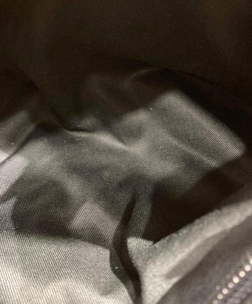 discord Yohji Yamamoto（ディスコード ヨウジヤマモト）discord Yohji Yamamoto (ディスコード ヨウジヤマモト) Puff(S) レザーサコッシュバッグ ブラック サイズ:Sの古着・服飾アイテム