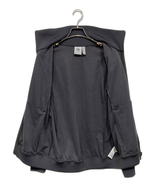 adidas（アディダス）adidas (アディダス) アルゼンチン ベッケンバウアー トラックトップ　IU2155 グレー サイズ:2XLの古着・服飾アイテム