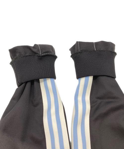 adidas（アディダス）adidas (アディダス) アルゼンチン ベッケンバウアー トラックトップ　IU2155 グレー サイズ:2XLの古着・服飾アイテム