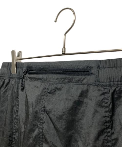 THE NORTH FACE（ザ ノース フェイス）THE NORTH FACE (ザ ノース フェイス) GAR ウインドパンツ　NB32666 グレー サイズ:XLの古着・服飾アイテム