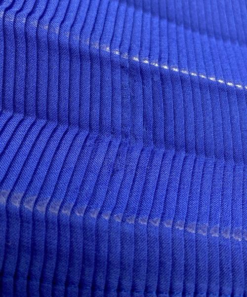 me ISSEY MIYAKE（ミーイッセイ ミヤケ）me ISSEY MIYAKE (ミーイッセイ ミヤケ) チュニックブラウス ブルー サイズ:Freeの古着・服飾アイテム