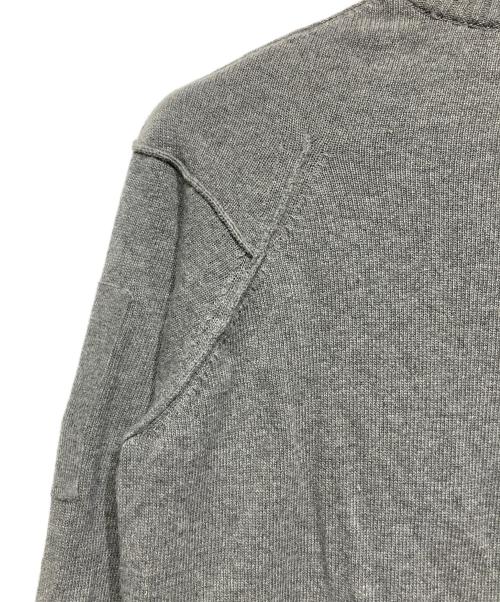 C.P COMPANY（シーピーカンパニー）C.P COMPANY (シーピーカンパニー) LAMBSWOOL GRS FULL ZIP SWEATER グレー サイズ:Lの古着・服飾アイテム