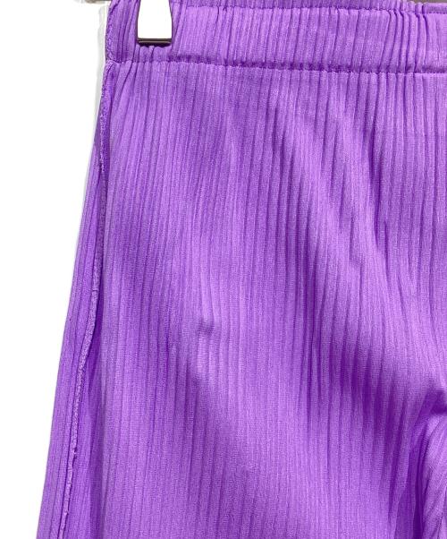 me ISSEY MIYAKE（ミーイッセイ ミヤケ）me ISSEY MIYAKE (ミーイッセイ ミヤケ) プリーツパンツ パープル サイズ:記載なしの古着・服飾アイテム