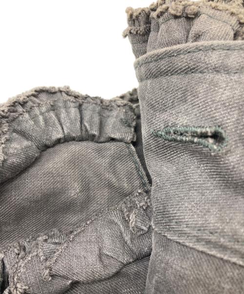 tricot COMME des GARCONS（トリココムデギャルソン）tricot COMME des GARCONS (トリココムデギャルソン) フリルデザインミリタリースカート グレー サイズ:Mの古着・服飾アイテム
