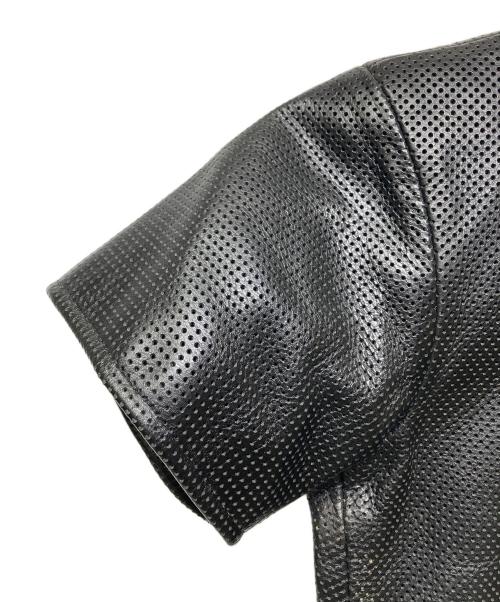 VANSON（バンソン）VANSON (バンソン) パンチングレザー半袖ジップアップジャケット ブラック サイズ:XSの古着・服飾アイテム
