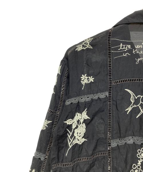 TODAYFUL（トゥデイフル）TODAYFUL (トゥデイフル) Embroidery Patchwork Shirts ブラック サイズ:Freeの古着・服飾アイテム