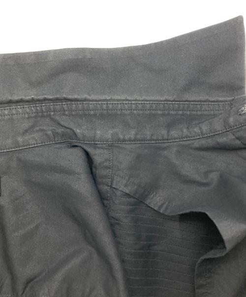ISSEY MIYAKE MEN（イッセイミヤケメン）ISSEY MIYAKE MEN (イッセイミヤケメン) プリーツ切替長袖シャツ ブラック サイズ:4の古着・服飾アイテム