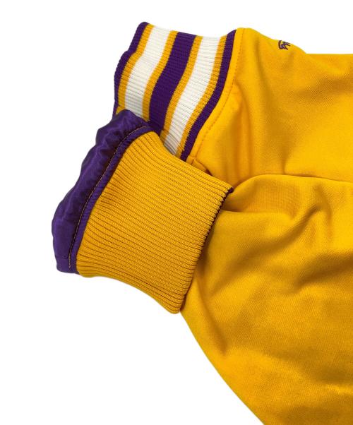 MITCHELL & NESS（ミッチェルアンドネス）MITCHELL & NESS (ミッチェルアンドネス) LAKERSジャケット イエロー サイズ:Lの古着・服飾アイテム