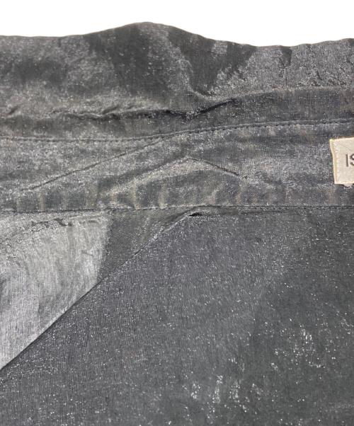 ISSEY MIYAKE MEN（イッセイミヤケメン）ISSEY MIYAKE MEN (イッセイミヤケメン) プリーツ切替長袖シャツ ブラック サイズ:Lの古着・服飾アイテム