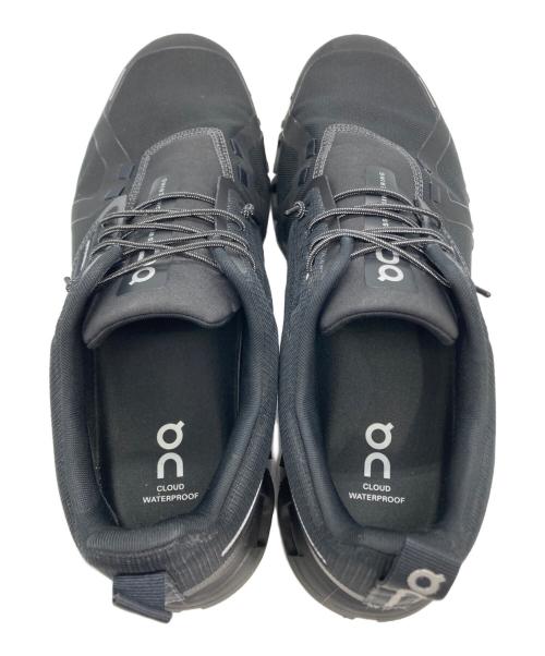 on（オン）on (オン) Cloud 6 WaterproofBlack ローカットスニーカー（クラウド ウォータープルーフブラック） ブラック サイズ:28の古着・服飾アイテム