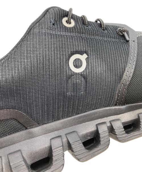 on（オン）on (オン) Cloud 6 WaterproofBlack ローカットスニーカー（クラウド ウォータープルーフブラック） ブラック サイズ:28の古着・服飾アイテム