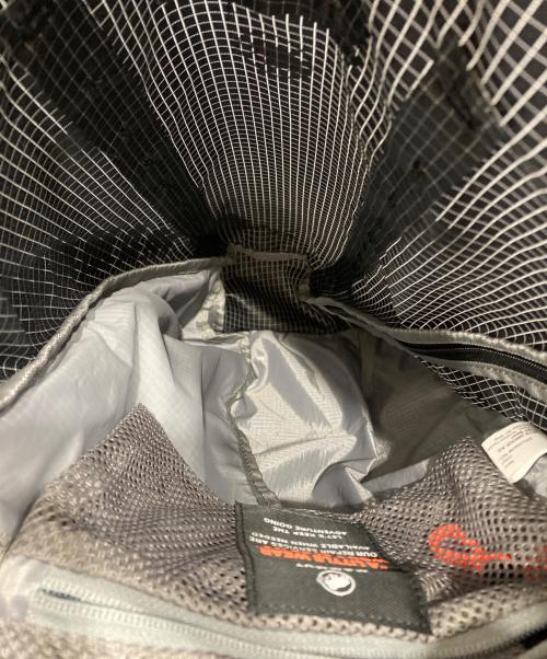 MAMMUT（マムート）MAMMUT (マムート) Trion 15 バックパック ブラック×ホワイトの古着・服飾アイテム