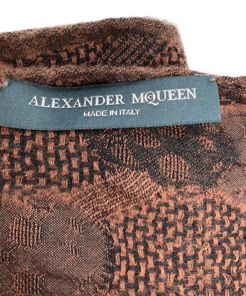 ALEXANDER McQUEEN（アレキサンダーマックイーン）ALEXANDER McQUEEN (アレキサンダーマックイーン) スカル柄ストール ブラウンの古着・服飾アイテム