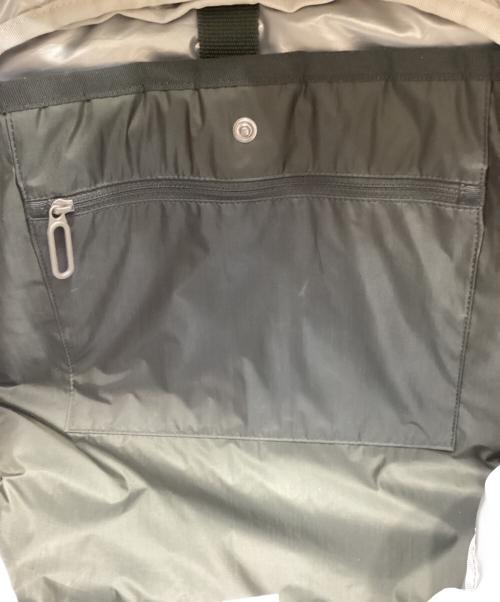 LeSportsac（レスポートサック）LeSportsac (レスポートサック) モダンフラップバックパック グレーの古着・服飾アイテム