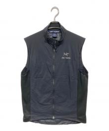 ARC'TERYX（アークテリクス）の古着「ATOM LT VEST」｜ブラック