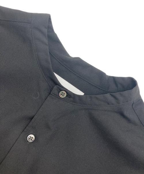 Graphpaper（グラフペーパー）Graphpaper (グラフペーパー) Fine Wool Tropical L/S Oversized Band Collar Shirt ブラック サイズ:Freeの古着・服飾アイテム