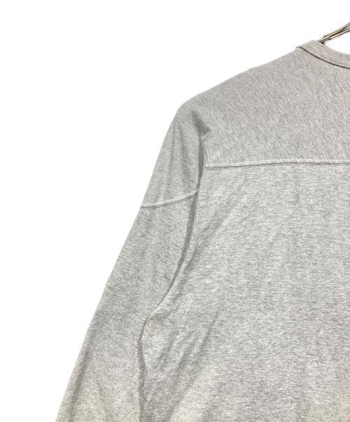 COMOLI（コモリ）COMOLI (コモリ) フットボールTシャツ グレー サイズ:2の古着・服飾アイテム