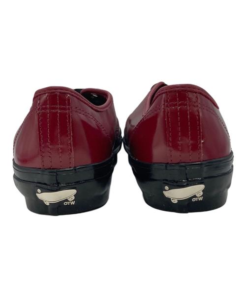 VANS（ヴァンズ）VANS (ヴァンズ) OTW オーセンティック 44 Siped Vibram ブローグ レッド×ブラック サイズ:27 未使用品の古着・服飾アイテム