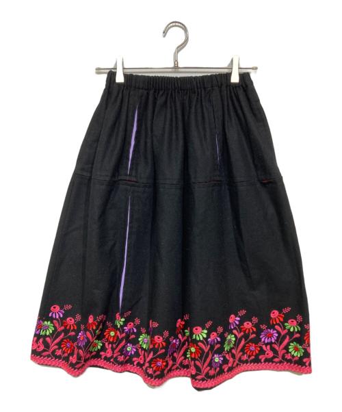 COMME des GARCONS COMME des GARCONS（コムデギャルソン コムデギャルソン）COMME des GARCONS COMME des GARCONS (コムデギャルソン コムデギャルソン) スカート ブラック サイズ:Sの古着・服飾アイテム