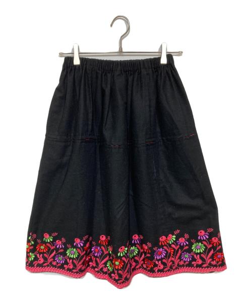COMME des GARCONS COMME des GARCONS（コムデギャルソン コムデギャルソン）COMME des GARCONS COMME des GARCONS (コムデギャルソン コムデギャルソン) スカート ブラック サイズ:Sの古着・服飾アイテム