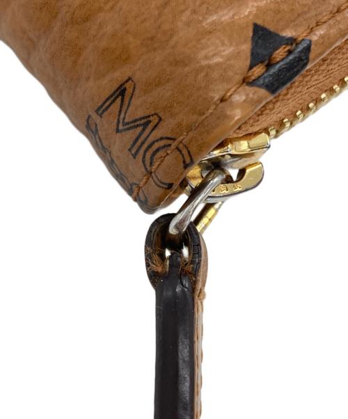 MCM（エムシーエム）MCM (エムシーエム) Aren Zip Around Wallet（アレン ジップ アラウンド ウォレット） ブラウン サイズ:　の古着・服飾アイテム