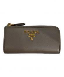 PRADA（プラダ）の古着「コインケース」｜ベージュ