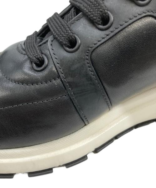 PRADA（プラダ）PRADA (プラダ) レザースニーカー ブラック サイズ:7の古着・服飾アイテム