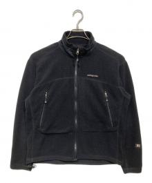 Patagonia（パタゴニア）の古着「レギュレーターR3 フリースジャケット」｜ブラック