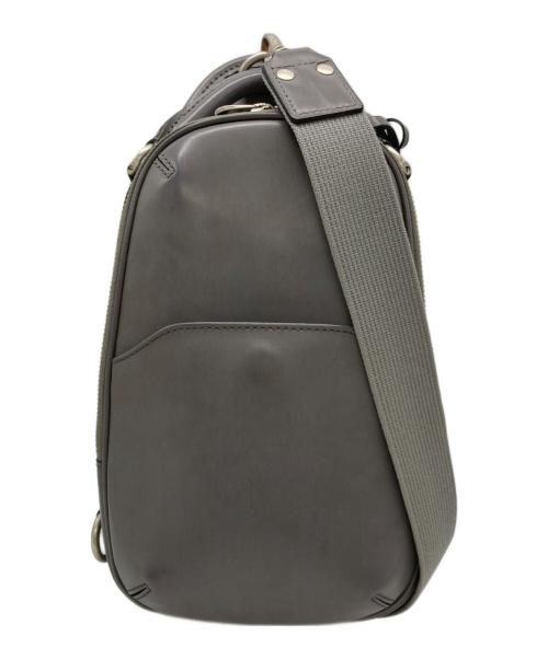 HERGOPOCH（エルゴポック）HERGOPOCH (エルゴポック) ワキシングレザー ワンショルダー/ボディバッグ グレーの古着・服飾アイテム