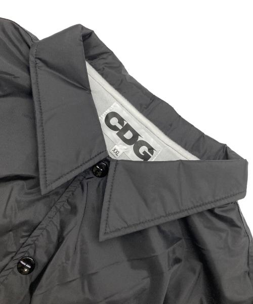 CDG（シーディージー）CDG (シーディージー) コーチジャケット ブラック サイズ:XXLの古着・服飾アイテム