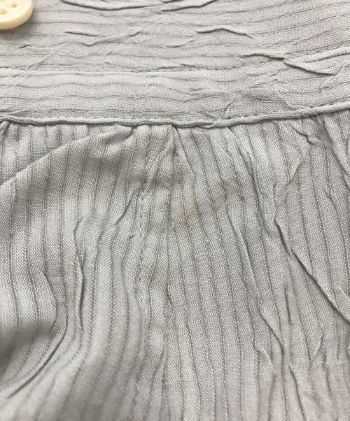 ISSEY MIYAKE MEN（イッセイミヤケメン）ISSEY MIYAKE MEN (イッセイミヤケメン) 長袖シャツ グレー サイズ:2の古着・服飾アイテム