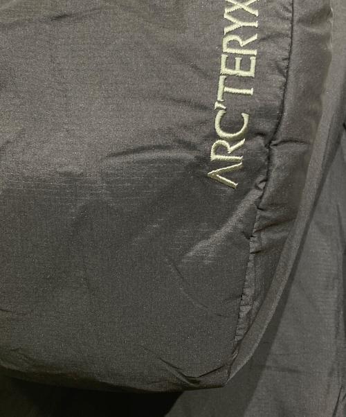 ARC'TERYX（アークテリクス）ARC'TERYX (アークテリクス) アトム フーディ ブラック サイズ:Mの古着・服飾アイテム