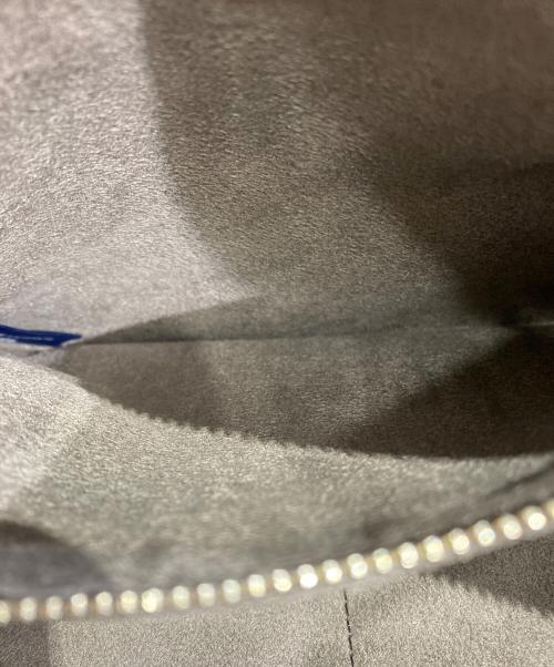 PELLE MORBIDA（ペッレモルビダ）PELLE MORBIDA (ペッレモルビダ) キャピターノ クラッチバッグ グレーの古着・服飾アイテム