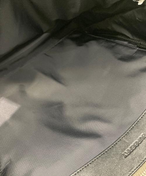 BURBERRY（バーバリー）BURBERRY (バーバリー) ロゴナイロンバックパック オリーブの古着・服飾アイテム