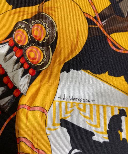 HERMES（エルメス）HERMES (エルメス) カレ90 シルクスカーフ ブラック×イエローの古着・服飾アイテム
