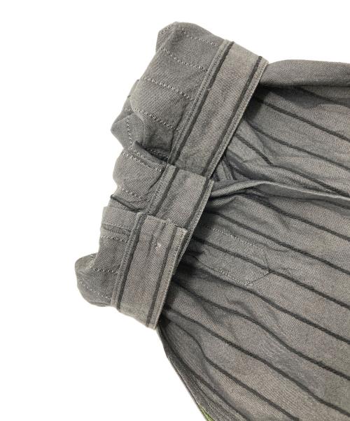 ISSEY MIYAKE（イッセイミヤケ）ISSEY MIYAKE (イッセイミヤケ) 総柄長袖シャツ グリーン×グレー サイズ:4の古着・服飾アイテム