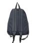 EASTPAK (イーストパック) MM6 Maison Margiela (エムエムシックスメゾンマルジェラ) パデッド リバーシブル リュックサック ブラック×ホワイト：14000円