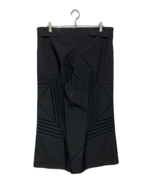132 5. ISSEY MIYAKE（132 5. イッセイ ミヤケ）132 5. ISSEY MIYAKE (132 5. イッセイ ミヤケ) コーティングプリーツデザインパンツ　IL41FF912 ブラック サイズ:3の古着・服飾アイテム