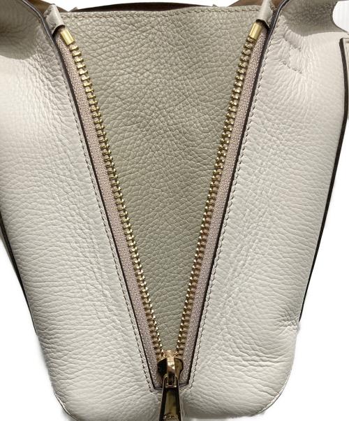 FURLA（フルラ）FURLA (フルラ) GILDA M TOTE バッグ / ２WAY BAG / ショルダーバッグ/ トートバッグ ホワイトの古着・服飾アイテム