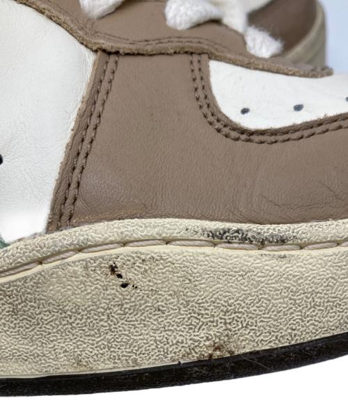 DIADORA HERITAGE（ディアドラ ヘリテージ）DIADORA HERITAGE (ディアドラ ヘリテージ) ユーズド加工ハイカットスニーカー ベージュ×グリーン サイズ:27の古着・服飾アイテム