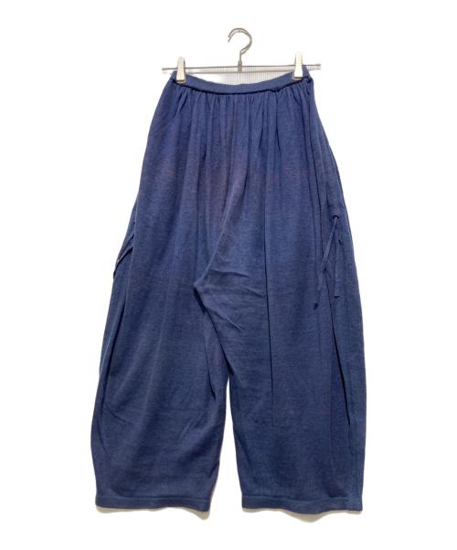 ISSEY MIYAKE（イッセイミヤケ）ISSEY MIYAKE (イッセイミヤケ) リネンノースリーブニットセットアップアップ パンツセット ブルー サイズ:表記なしの古着・服飾アイテム