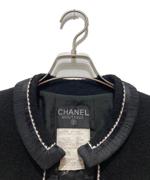 CHANEL（シャネル）CHANEL (シャネル) 袖ココボタンウールツイードジャケット ブラック サイズ:40の古着・服飾アイテム