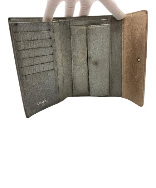 CHANEL（シャネル）CHANEL (シャネル) 財布 ベージュ×グレーの古着・服飾アイテム