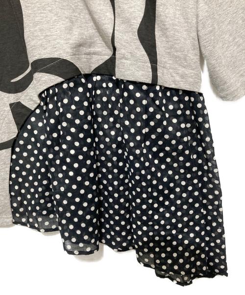 慈雨（ジウ）慈雨 (ジウ) ドッキングカットソー / 切替カットソー グレー サイズ:40の古着・服飾アイテム