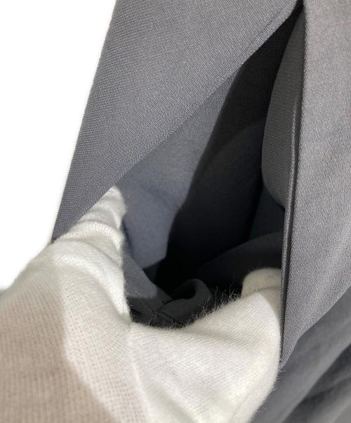 PUBLIC TOKYO（パブリックトウキョウ）PUBLIC TOKYO (パブリックトウキョウ) コードレースカフタンワンピース グレー サイズ:FREEの古着・服飾アイテム