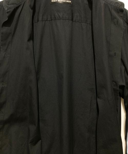 ISSEY MIYAKE MEN（イッセイミヤケメン）ISSEY MIYAKE MEN (イッセイミヤケメン) 長袖 ドレス ボタンダウン シャツ ブラック サイズ:2の古着・服飾アイテム
