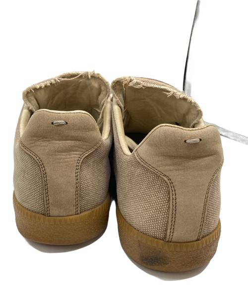 Maison Martin Margiela（メゾンマルタンマルジェラ）Maison Martin Margiela (メゾンマルタンマルジェラ) ジャーマントレーナー ベージュ サイズ:43の古着・服飾アイテム