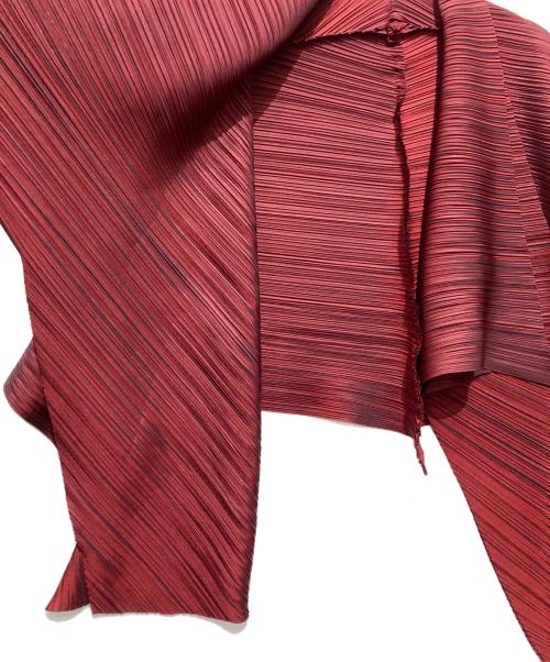 ISSEY MIYAKE（イッセイミヤケ）ISSEY MIYAKE (イッセイミヤケ) プリーツカーディガン レッド サイズ:2の古着・服飾アイテム