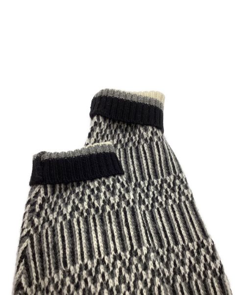 77circa（ナナナナサーカ）77circa (ナナナナサーカ) Vネックニット ブラック×グレー サイズ:ONEの古着・服飾アイテム
